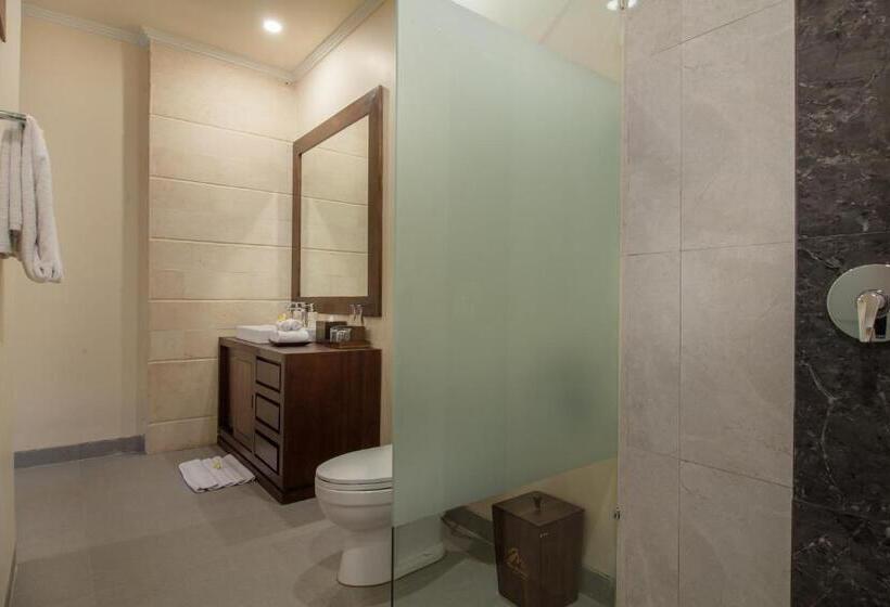 سوئیت با تخت بزرگ, The Mudru Resort By Pramana Villas