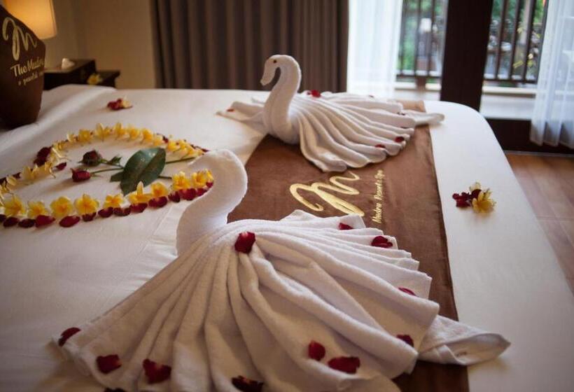 سوئیت با تخت بزرگ, The Mudru Resort By Pramana Villas