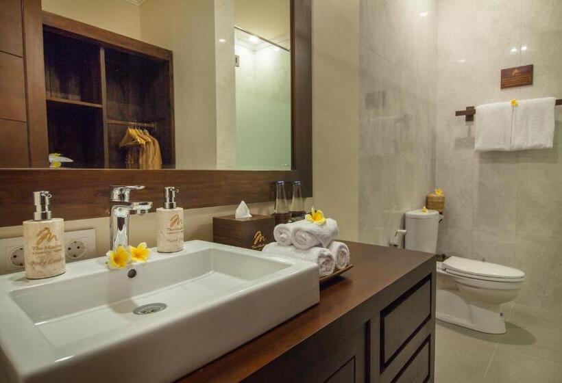 سوئیت با تخت بزرگ, The Mudru Resort By Pramana Villas