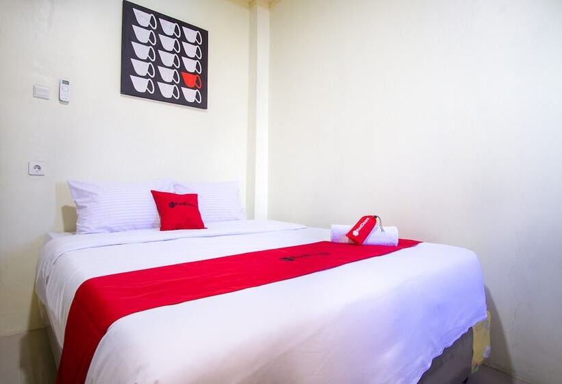 スタンダードルーム, Reddoorz Near Taman Kota Ternate