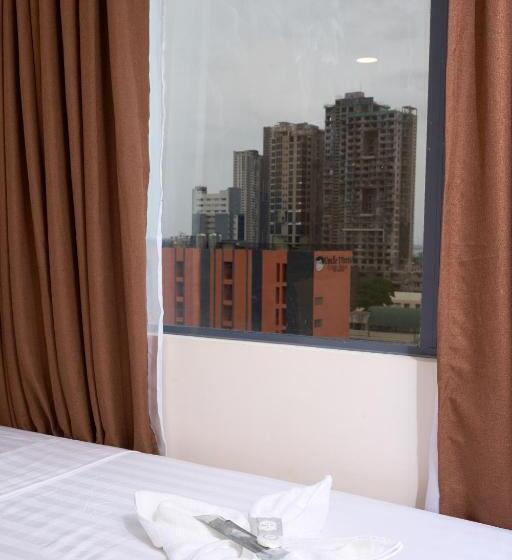 패밀리 룸, Griffin Hotel And Suites