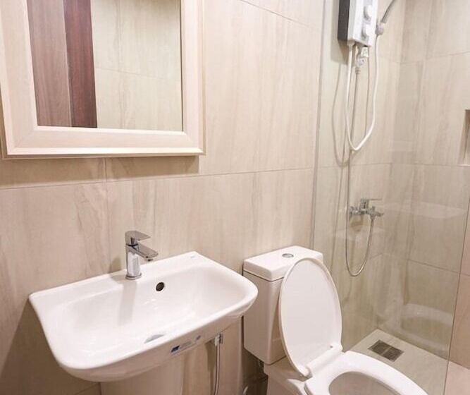 패밀리 룸, Griffin Hotel And Suites