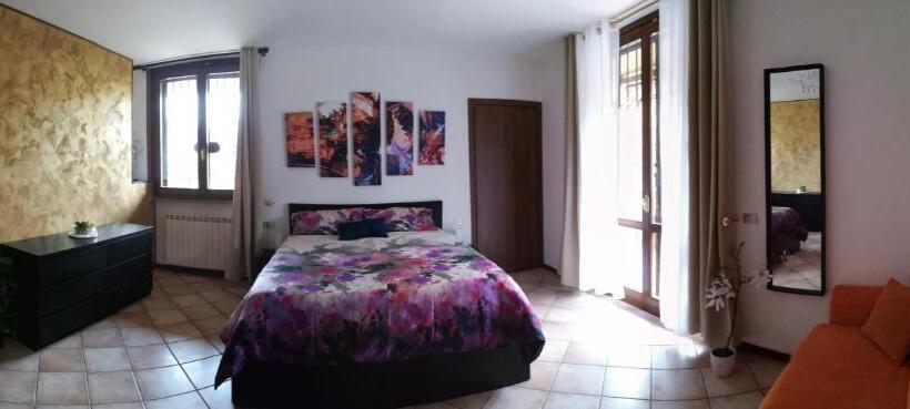 Номер Стандарт с Балконом, Foresteria Sirio