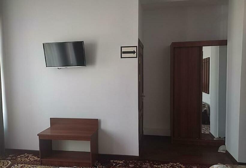 اتاق استاندارد, Sarbon