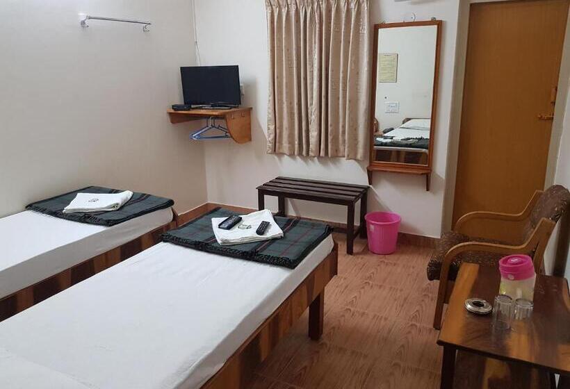 غرفة ديلوكس, Sri Kumara Lodge