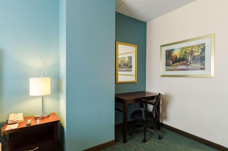 Quarto Estandar Cama King, Clarion  And Aqua Lagoon Waterpark