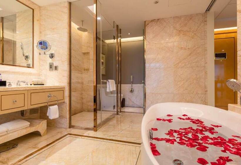 Номер Deluxe, Oriental Ventura