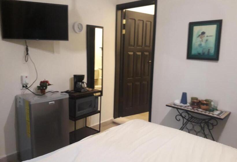 اتاق لوکس, Bea Rooms And Studios