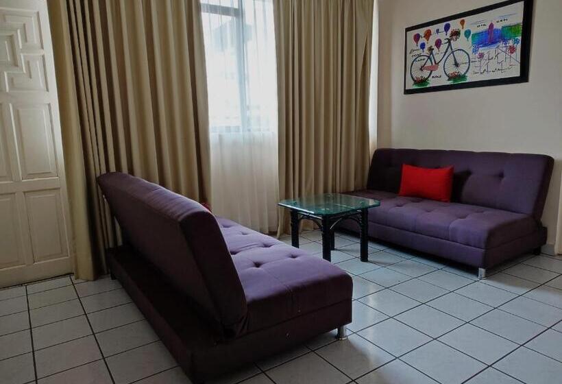 Suite Terasszal, Tropicus Boutique