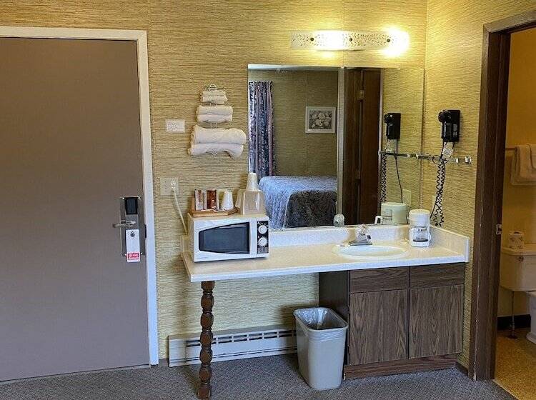 스탠다드 룸 더블 침대 2개, Burr Oak Motel