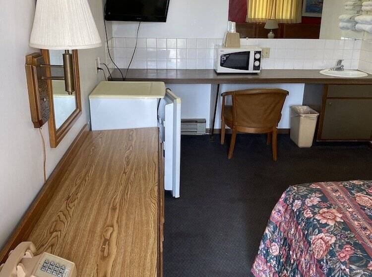 스탠다드 룸 더블 침대 2개, Burr Oak Motel