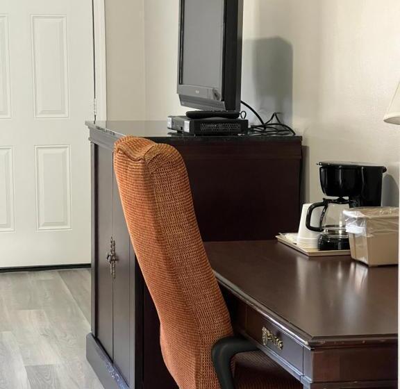 Номер Deluxe, Captain's Lodge Motel
