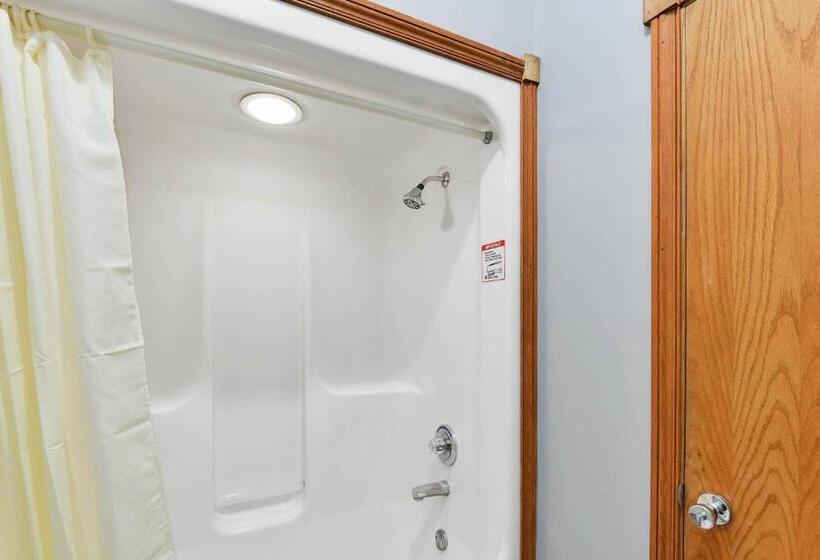 اتاق استاندارد برای معلولان, Casa Loma Economy Inn