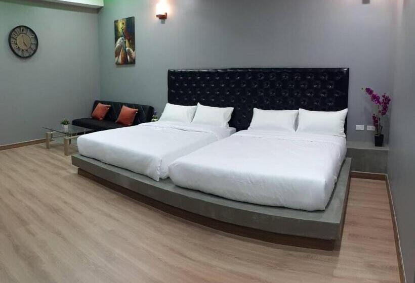 Семейный Номер, Sawasdee​ Buriram​ Resort