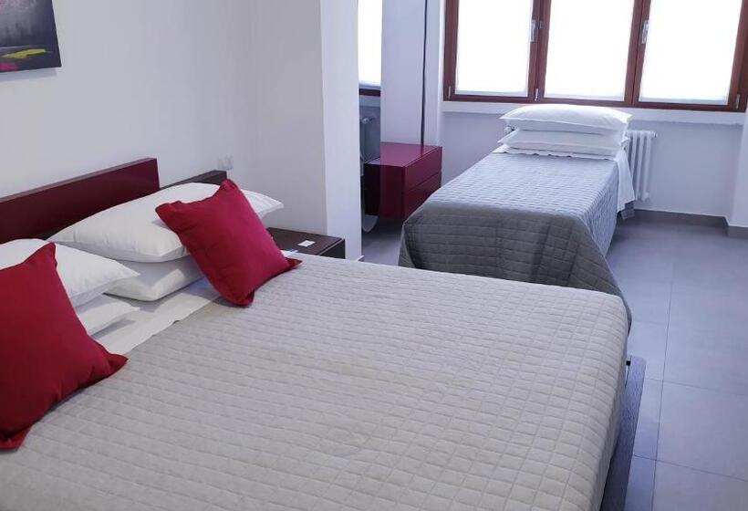اتاق لوکس سه تخته, B&b I Lake It Bellagio
