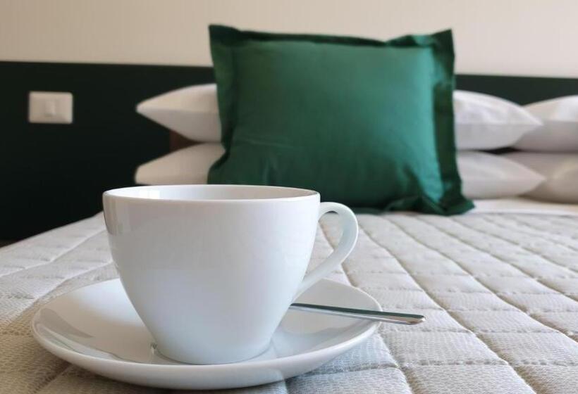 اتاق استاندارد با چشم‌انداز کوهستان, B&b I Lake It Bellagio