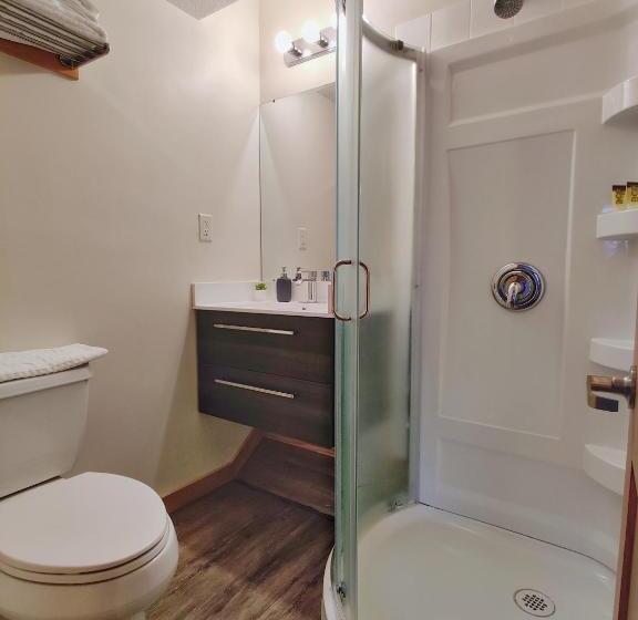 ファミリールーム, Riverfront Estate Bed&breakfast Banff