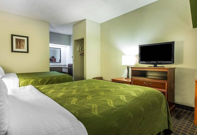 Люкс, Quality Inn & Suites