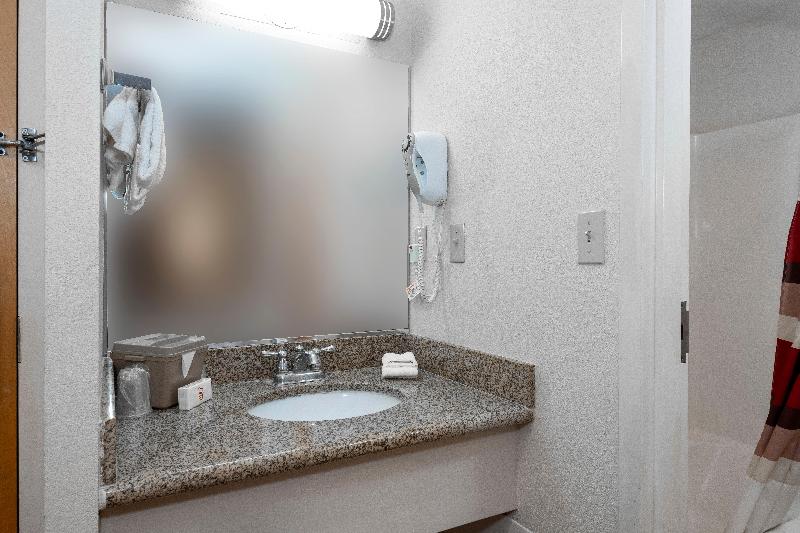 Номер Deluxe, Red Roof Inn Clifton Park