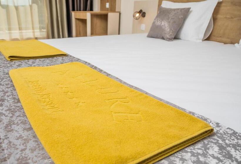 Апартаменты 2 Спальни, Allure Beach Resort Apart
