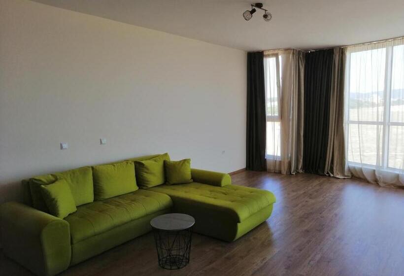 Апартаменты 2 Спальни, Allure Beach Resort Apart
