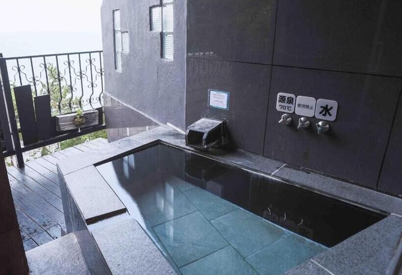 스위트, Isana Resort