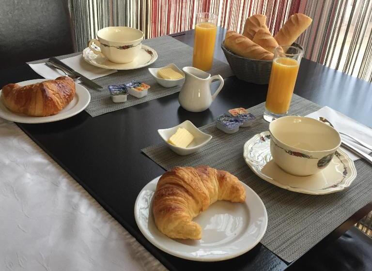 Номер Стандарт, Hôtel Restaurant Au Coucou
