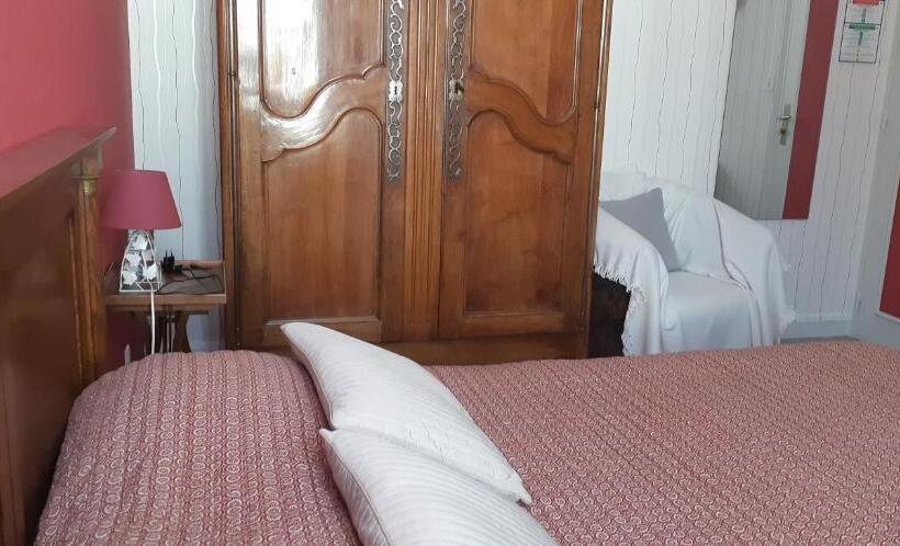 Номер Стандарт, Logis Hôtel Le Cor D Argent