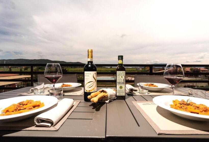 آپارتمان 1 خوابه با چشم‌انداز استخر, Podere Maremma Spa & Ristorante