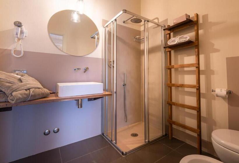 اتاق استاندارد سه نفره, Podere Maremma Spa & Ristorante