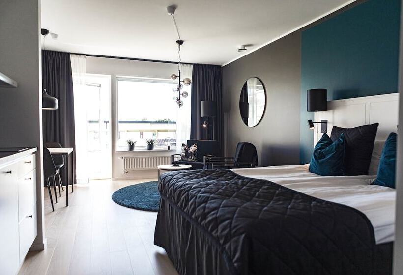 استودیوی استاندارد, Sky Hotel City Apartments