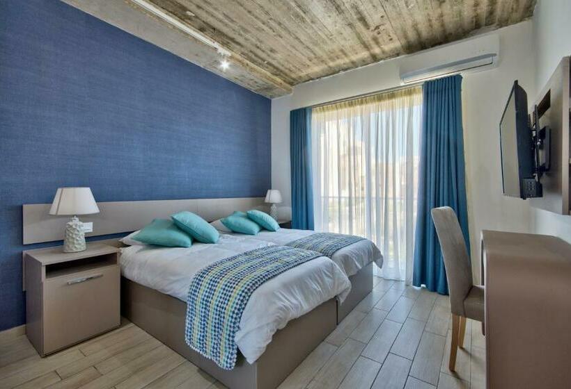 اتاق لوکس سه تخته, Cozy Rooms