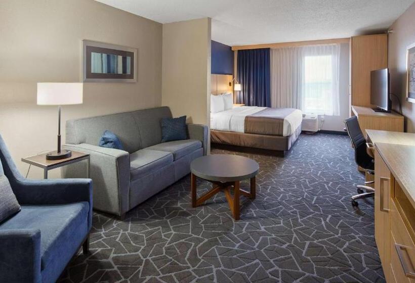 带大床的套房, Best Western Eau Claire South
