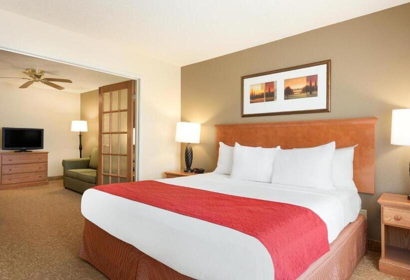 سوئیت با تخت بزرگ, Country Inn & Suites By Radisson, Davenport, Ia