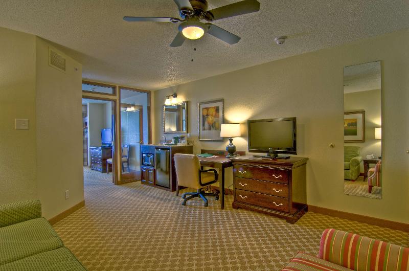 Люкс Кровать Кинг, Country Inn & Suites By Radisson, Chanhassen, Mn