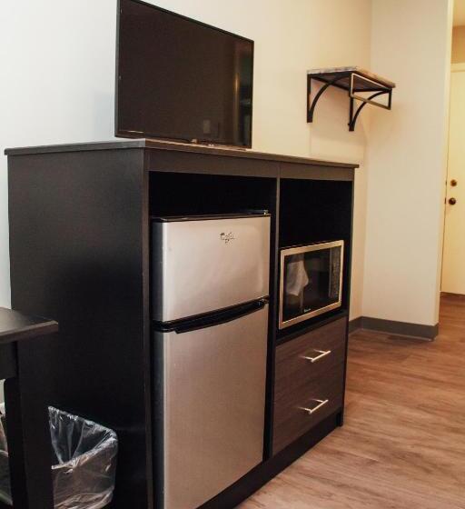 Номер Стандарт, Country Squire Inn And Suites
