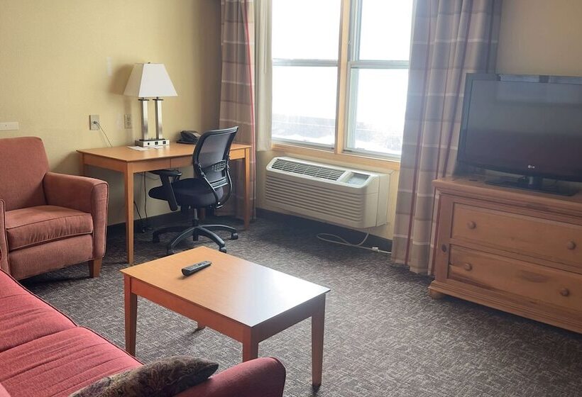 Люкс Адаптированный для Инвалидов, Duluth Inn & Suites Near Spirit Mountain