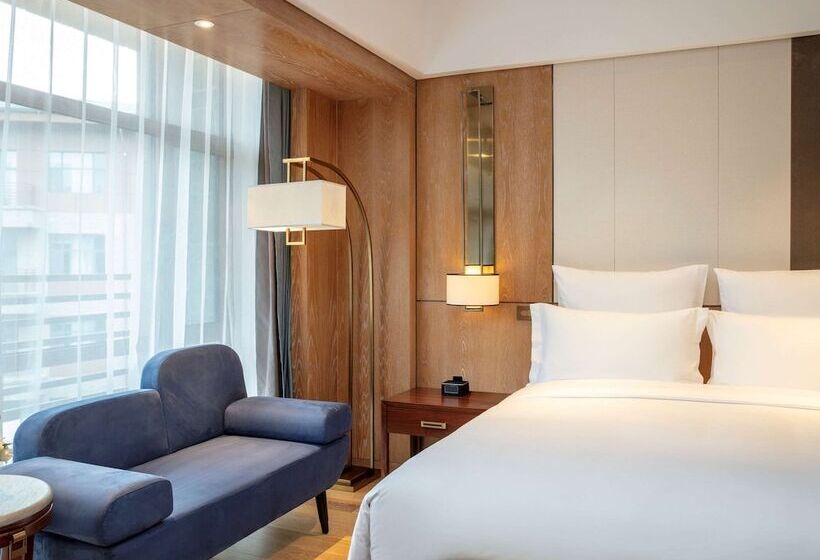Номер Deluxe с Балконом, Pullman Changbaishan Resort