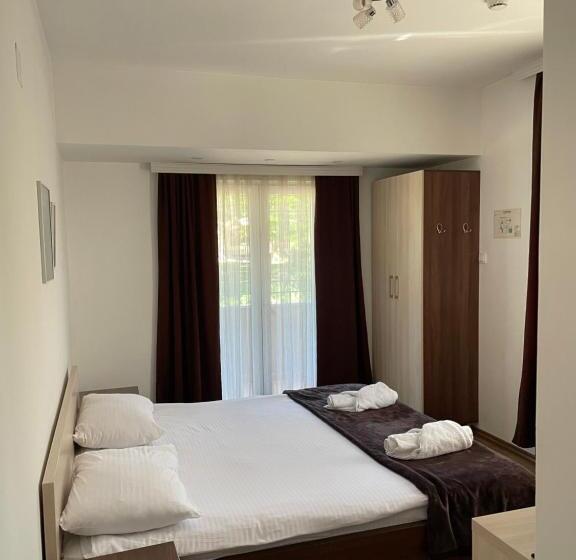 اتاق لوکس, Motel & Restaurant Dar