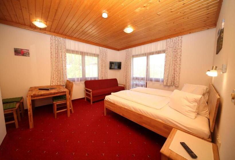 استودیو استاندارد با بالکن, Ahlhof