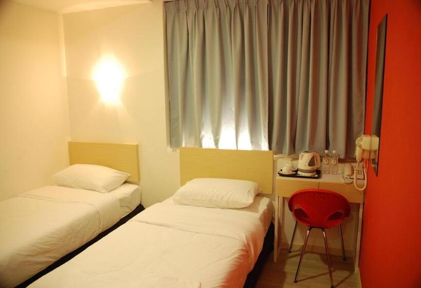 Номер Deluxe, Old Penang Hotel   Penang Times Square