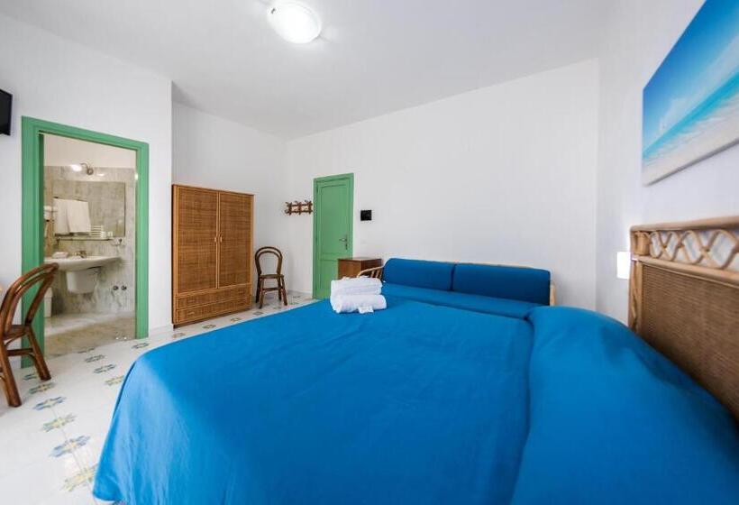 Chambre Triple Standard avec Terrasse, Ischia Dream Sunset