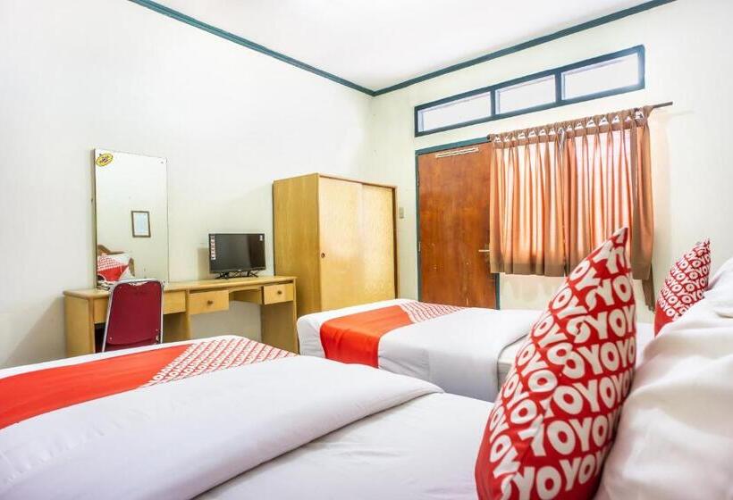 اتاق استاندارد, Oyo 1636 Wisma Kuta Karang