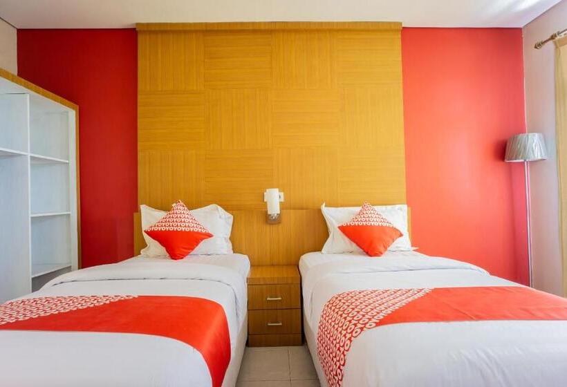اتاق لوکس, Oyo 1636 Wisma Kuta Karang