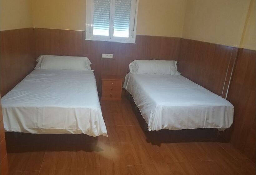 اتاق اکونومی, Hostal Avenida Andalucia   Solo Adultos