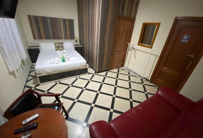 اتاق اکونومی, Hostal Avenida Andalucia   Solo Adultos