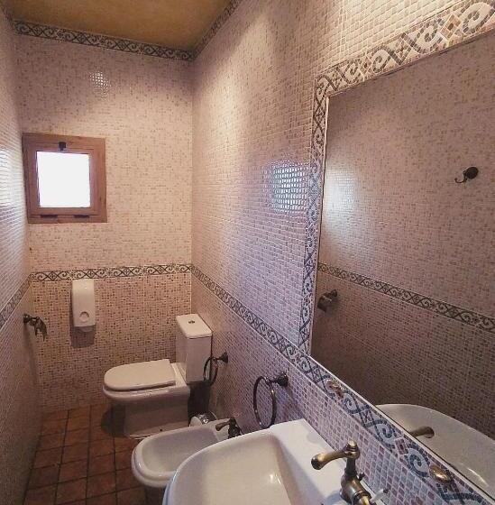 اتاق استاندارد با تخت بزرگ, Hostal Avenida Andalucia   Solo Adultos