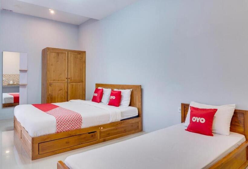 Quarto Superior, Oyo 1579 Kate El Inn