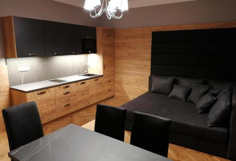 آپارتمان 1 خوابه با بالکن, Golden Star  Premium Apartments