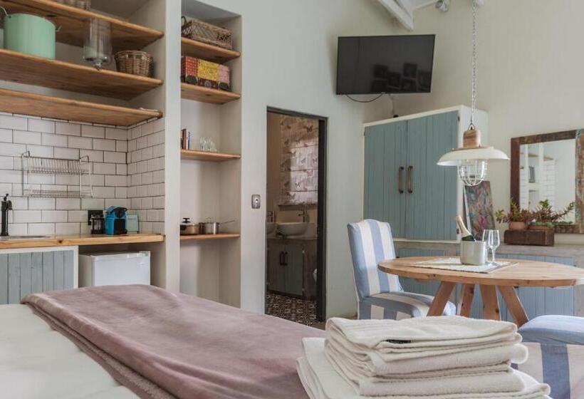 Люкс Вид на Сад, Veranda House Boutique Accommodation